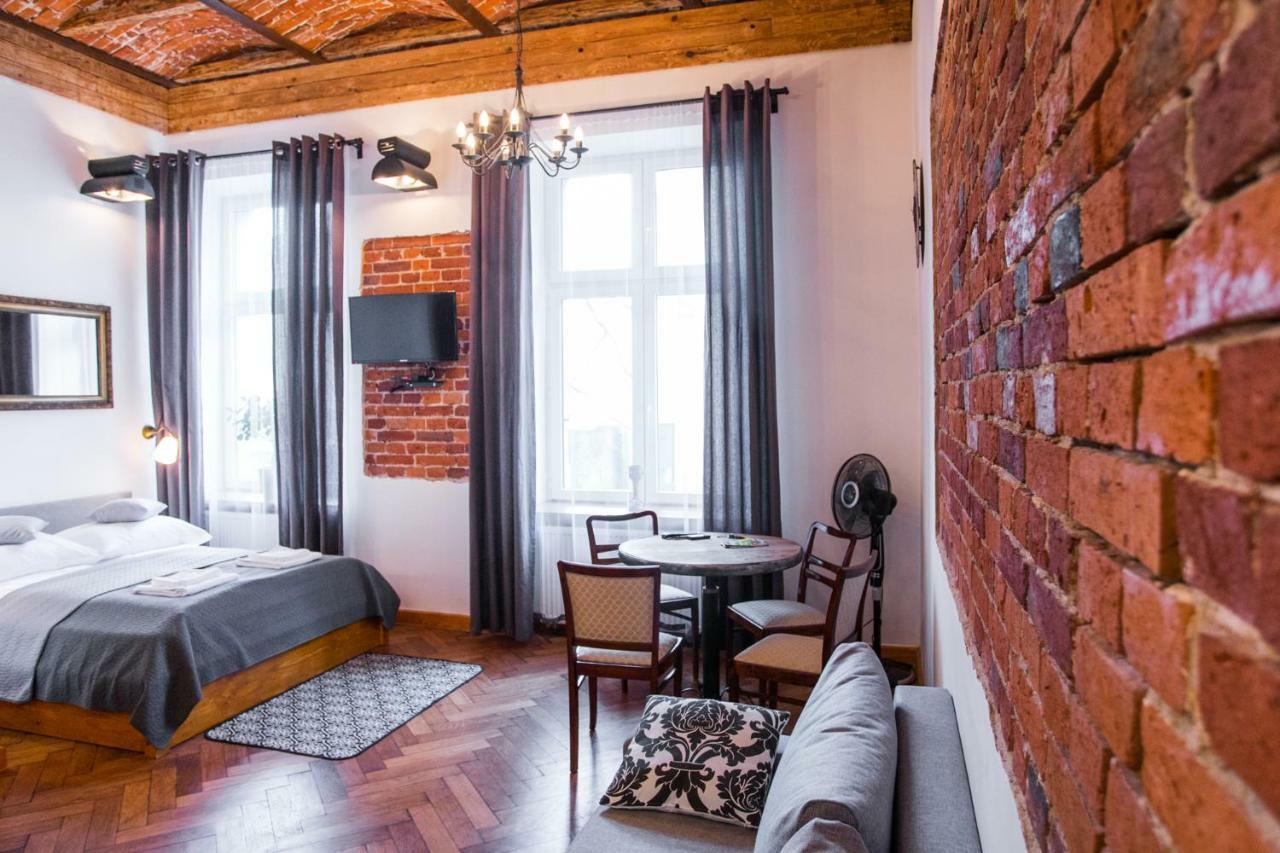 Lovenovsky Apartment *